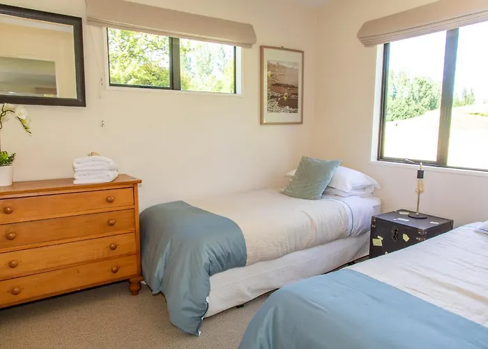Arrowtown Country Cottage