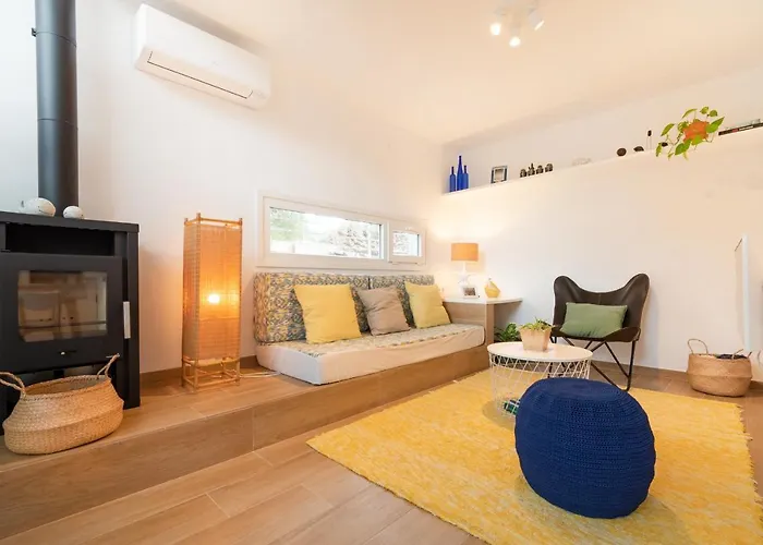 Casa Con Gran Jardin Cerca De La Playa - Baix