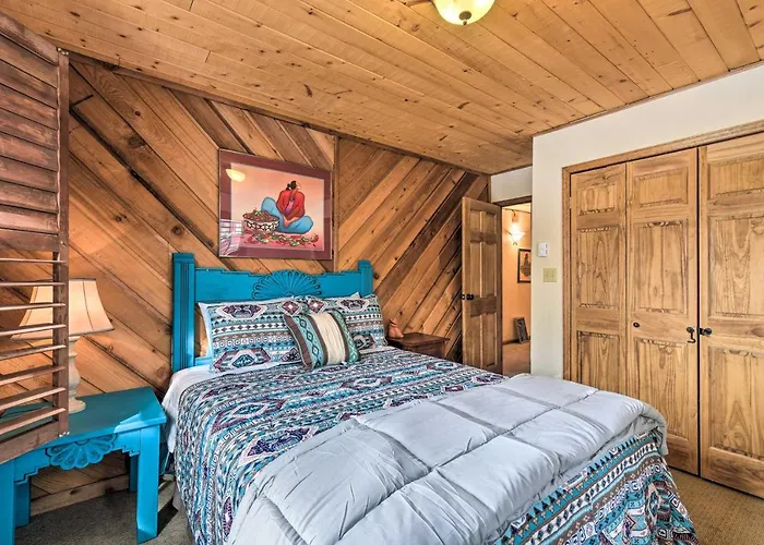 Lovely New Mexico Retreat W/ 4 Private Balconies!