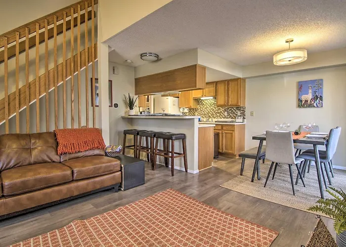 Manitou Springs Escape W/ A/C & Private Deck!