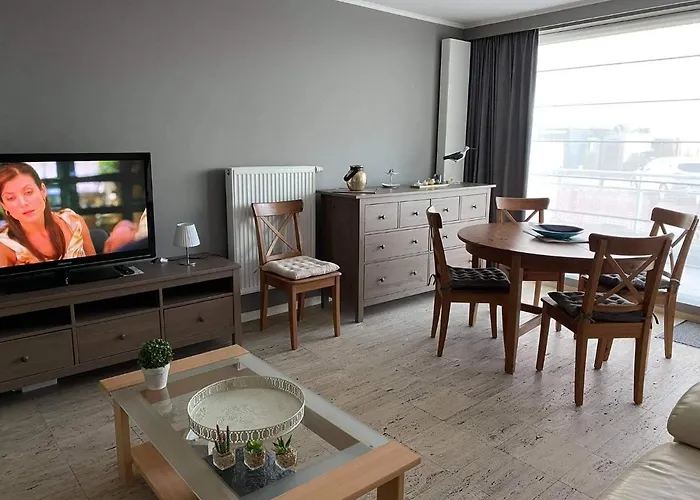 Gelijkvloers zeezicht appartement Sterckx
