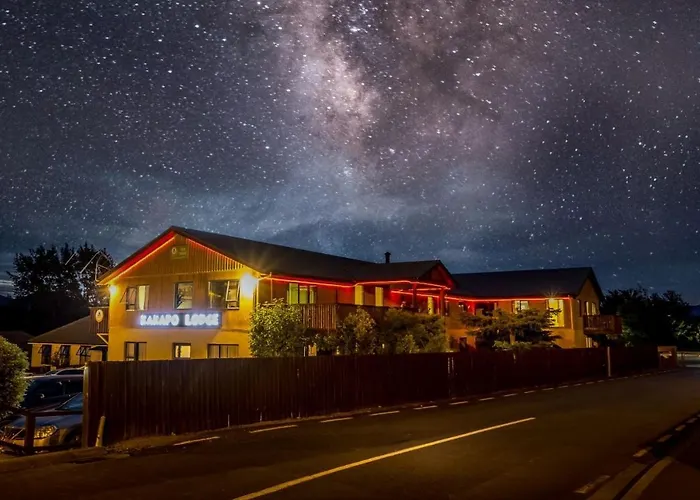 Kakapo Lodge