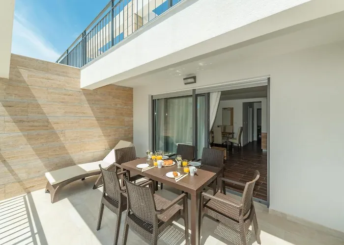 Villa Mirakul