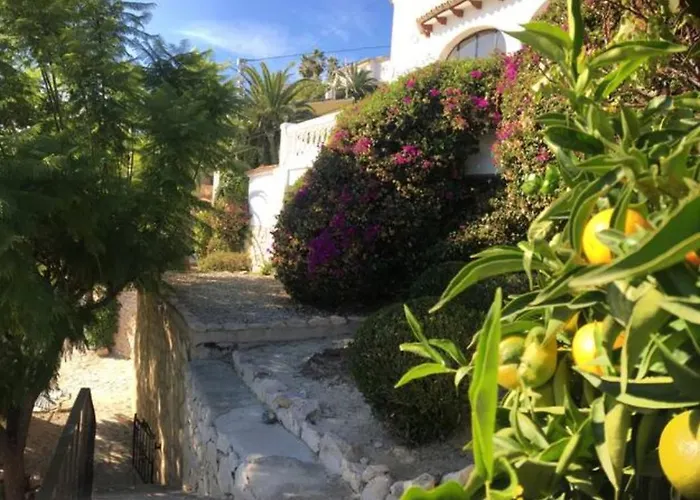 Charming Villa In Montemar With Private Pool And Sea Views