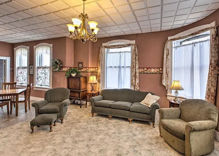 Pet-Friendly Apt: Walk To Missouri River!