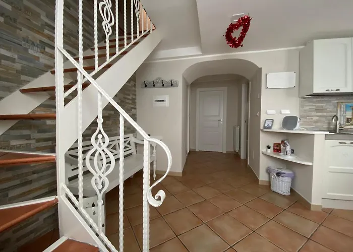 La Casa Di Vesta