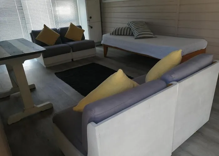Ons Strandhuisie N5 In Pearly Beach