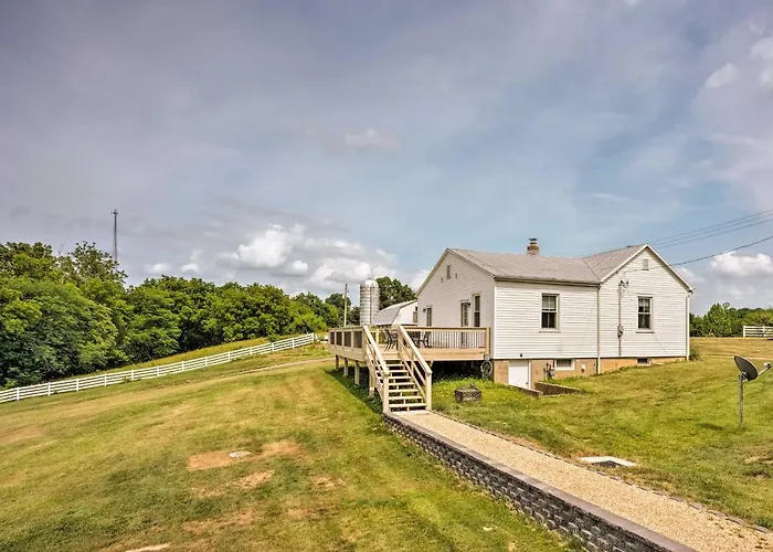 Charming Berger Apt On 42-Acre Farm W/ Pool Access
