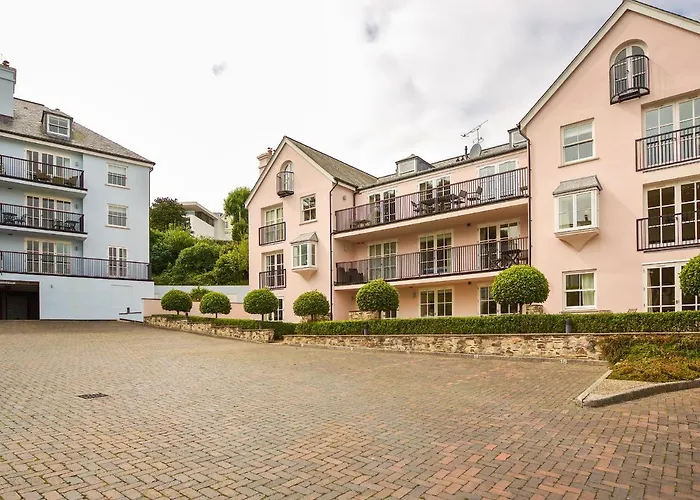 14 Combehaven