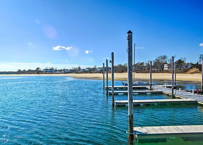 Walk To Shore: Updated Buzzards Bay Cottage!