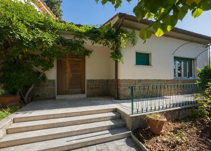 Casa Con Giardino A 100 Metri Dal Centro Storico Con Ac