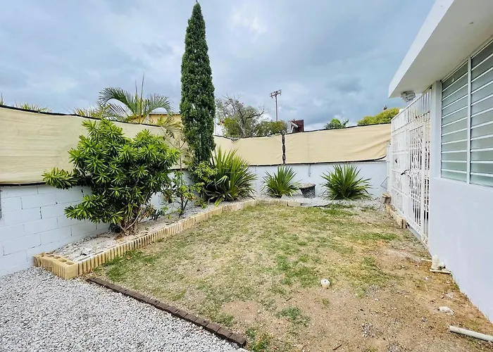 Zen Garden 1Br With Patio, Generator And Laundry