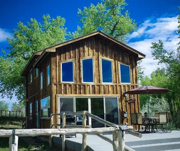 Rustic Hideaway