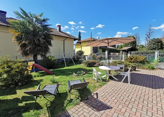 Grandma'S Garden House