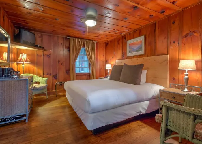 Linville Falls Lodge & Cottages