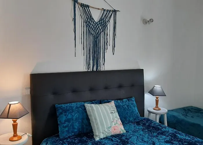 Sagres Sunny Room With Private Bathroom 300M From The Beach