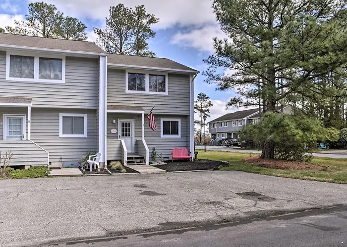 Cozy Family Townhome: 1 Mi To Bethany'S Boardwalk