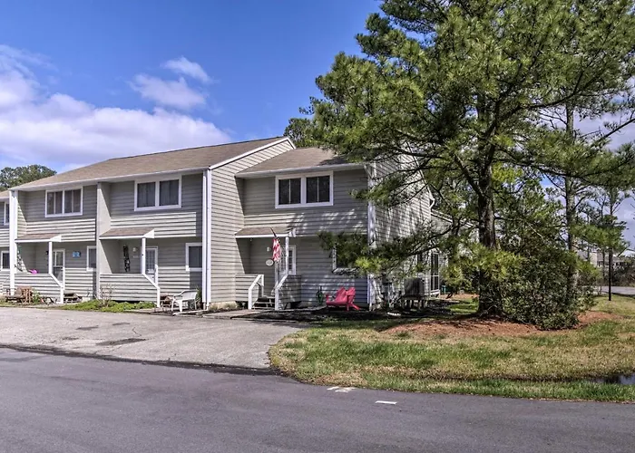 Cozy Family Townhome: 1 Mi To Bethany'S Boardwalk