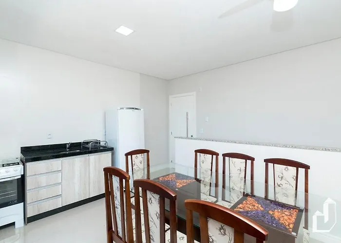Cobertura Duplex com jacuzzi aquecida