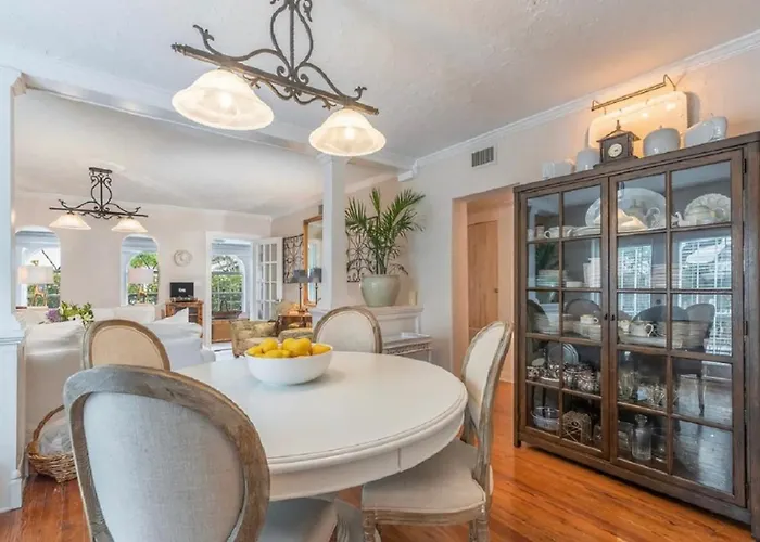 Tropical Designer House In Heart Of Antique Row Wpb