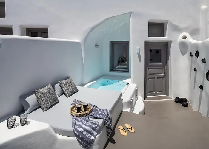 Deep In Cave Suites