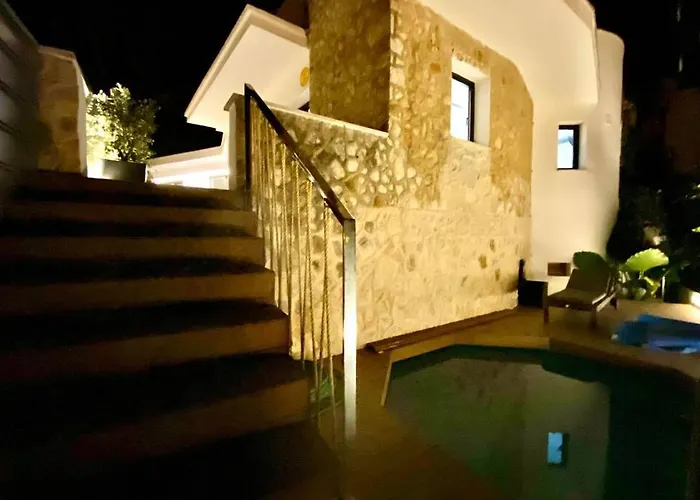 Beautiful Designer Home In Illetas