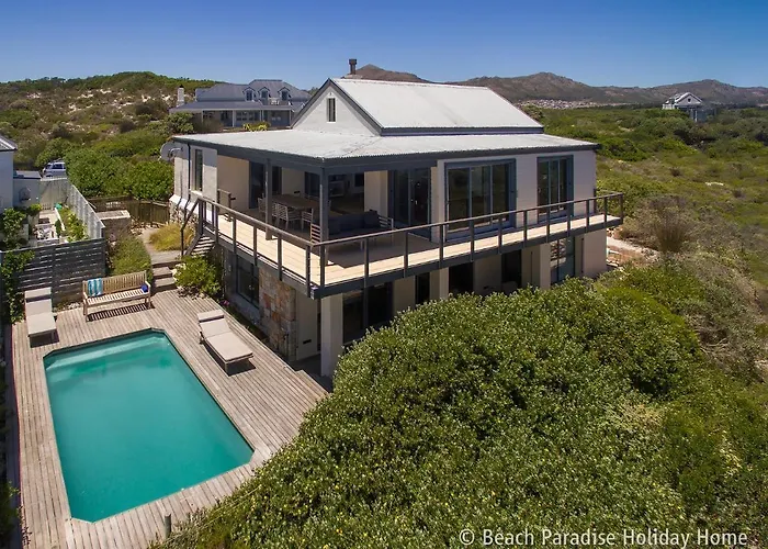 Beach Paradise Holiday Home