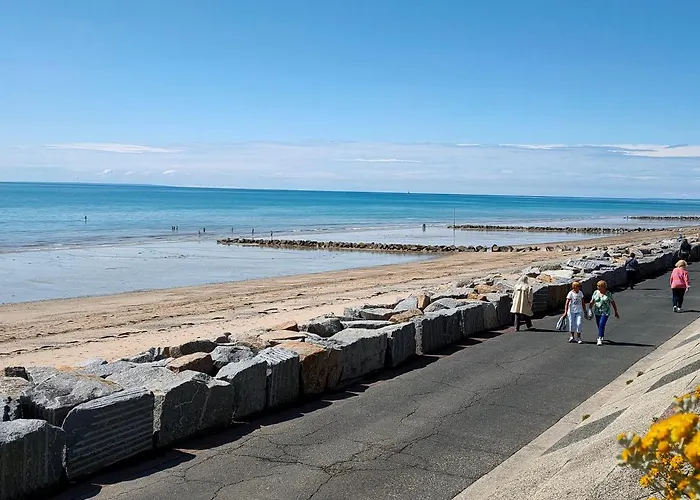 Les Sables D'Or