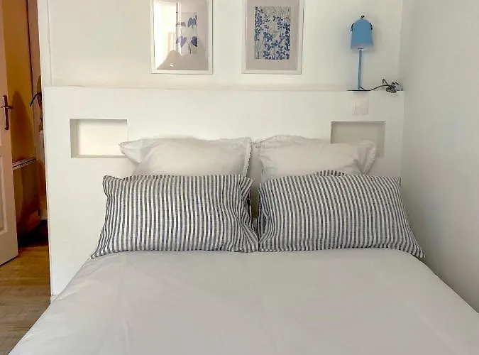 La Petite Maison Bleue