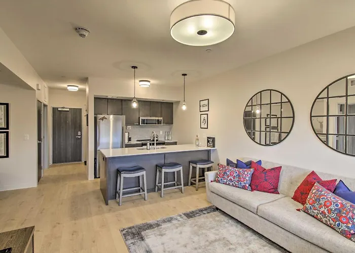 Chic Bozeman Apartment - 1 Block Off West Main St!