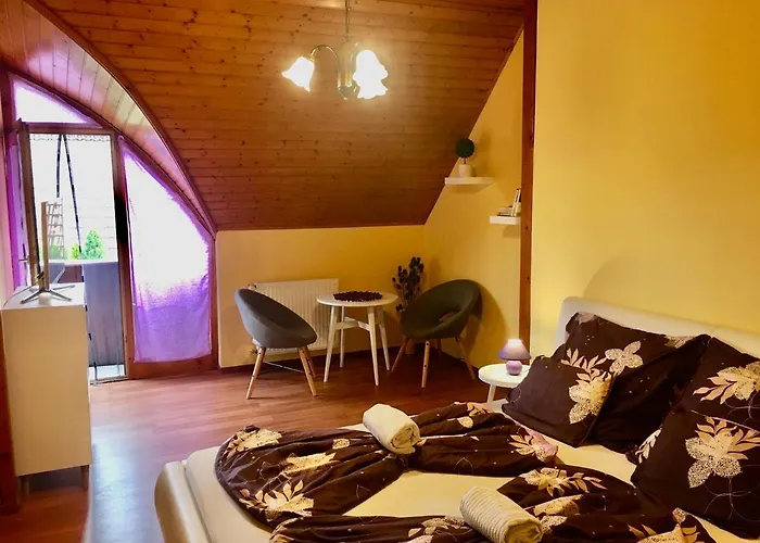 Marta Guest House