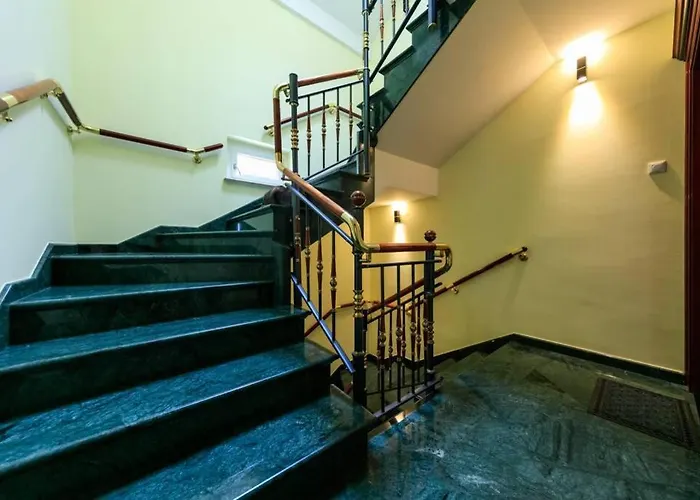 Seafront Apartment Duo