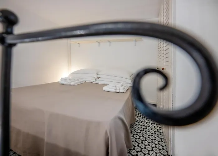 Le Casasse "Vico Mendaro 8"