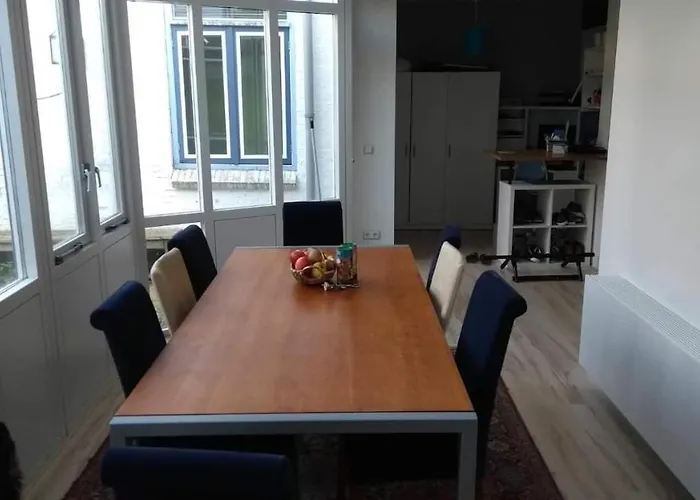 New City Garden View 5Min Tu Delft Central Room Bentley Utopia