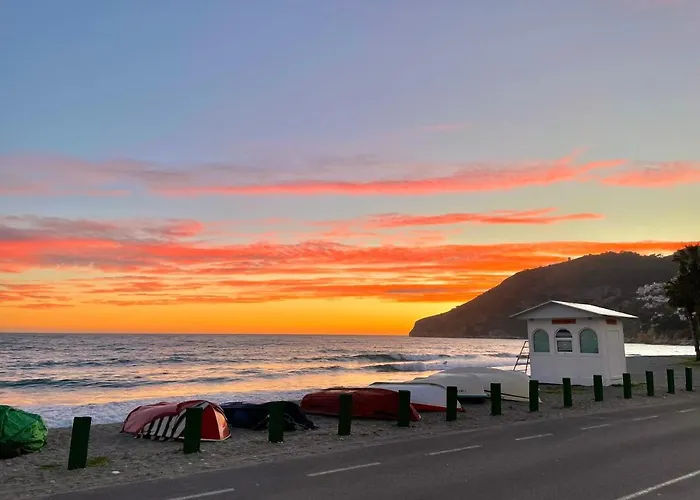 Precioso Apartamento Cerca Del Mar Con Wifi, Piscina Y Parking