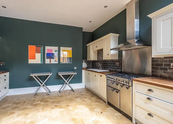 No1 Apartments & West Park House Bedrooms St Andrews - St Mary'S