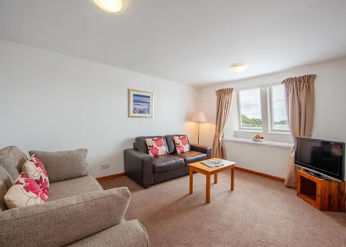 Esplanade Court Holiday Apartments