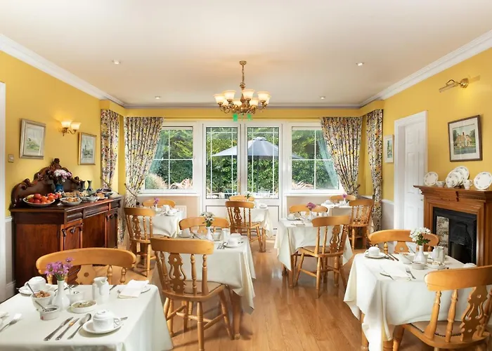 Killarney Lodge