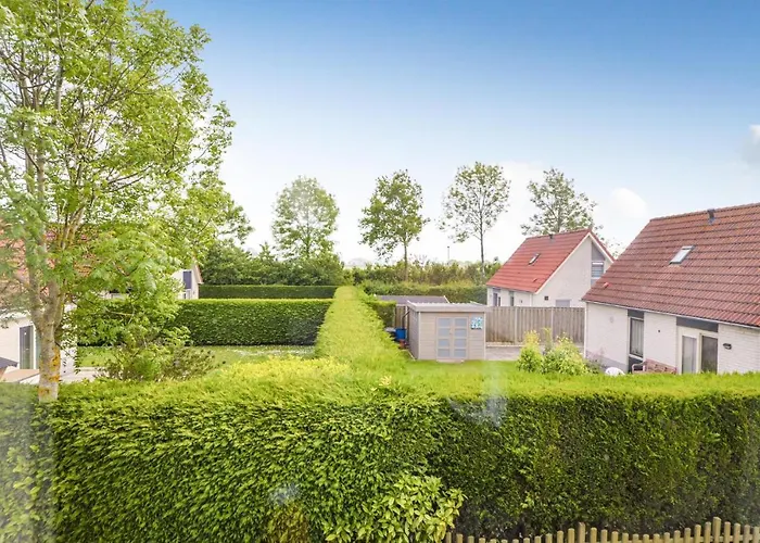 Stunning Home In Breskens With Kitchen