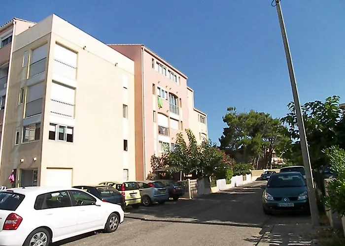 Apartment La Mediterranee By Interhome