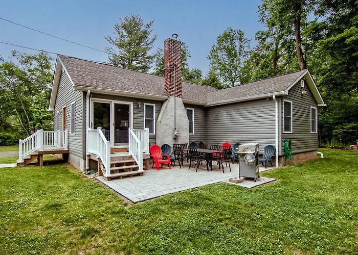 Cabin By The Creek With Private Creek Access