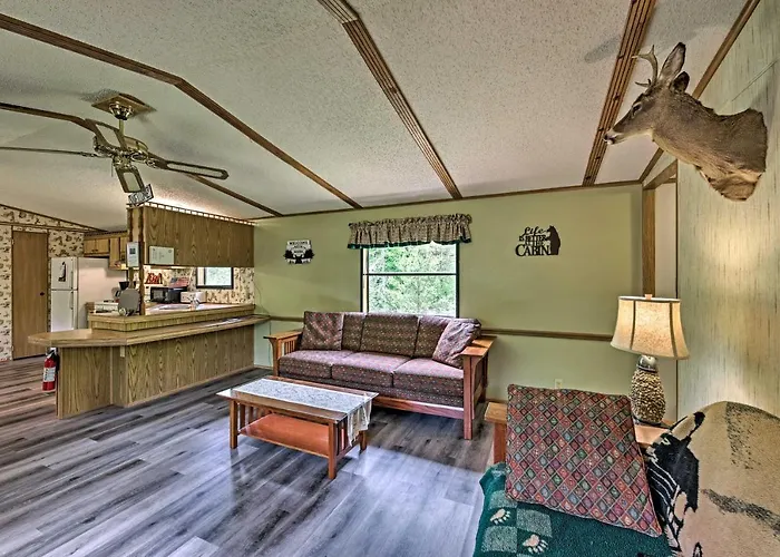 Secluded Woodsy Cabin: Hike, Fish, Hunt + Atv!