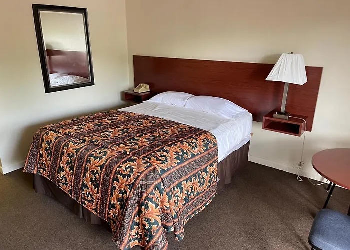 Vibe Inn - Whirlpools Suites - Lyons