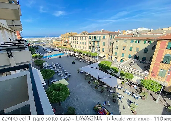 Il Centro Ed Il Mare Sotto Casa