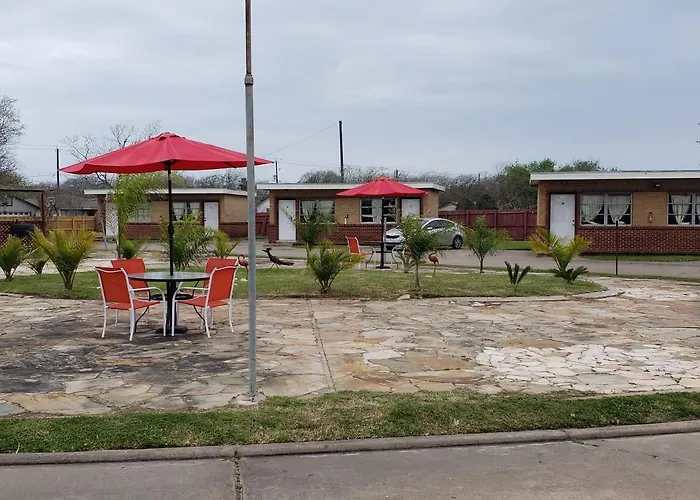 Gulf Crest Motel