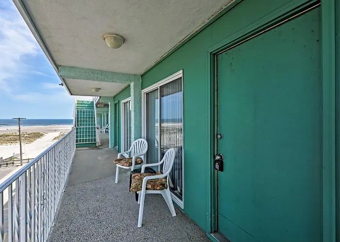 Condo W/ Pool Access On Wildwood Crest Beach!