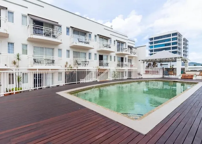 Inner City One Bedroom Apartment 27