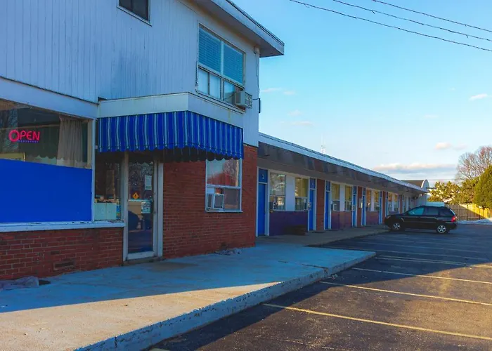 Red Horse Motel Dayton Moraine