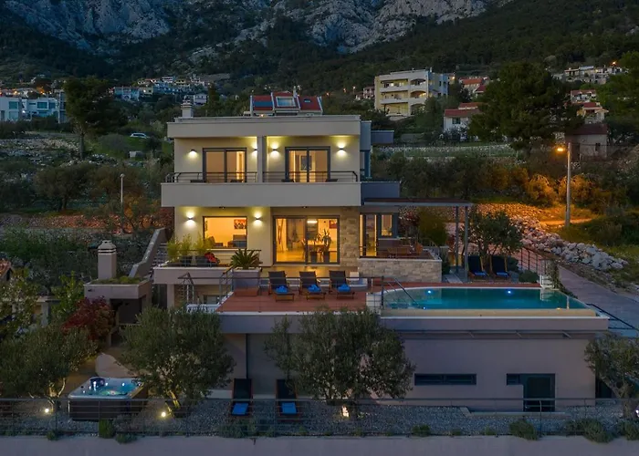 Villa View A Luxury Villa In Makarska, Heated Private Pool, Jacuzzi, Gym