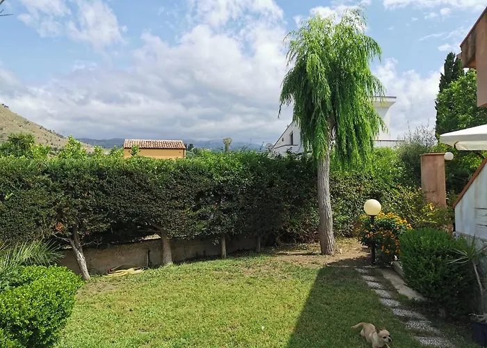 Villetta Immersa Nel Verde Ma Vicina Al Mare
